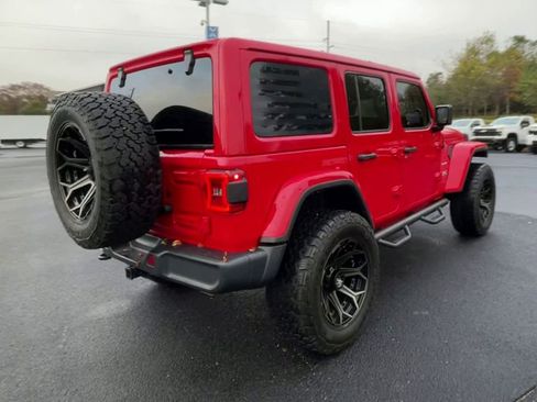 Used 2020 Jeep Wrangler Unlimited Sahara image 8