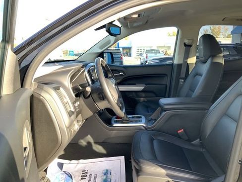 Used 2022 Chevrolet Colorado ZR2 w/ ZR2 Midnight Special Edition image 14