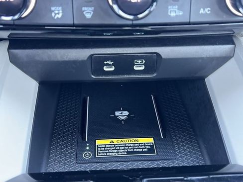 Used 2025 Honda Accord EX-L image 14