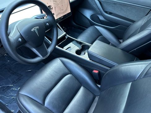 Used 2020 Tesla Model 3 RWD image 10