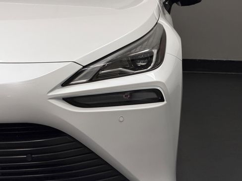 Used 2023 Toyota Mirai XLE image 9