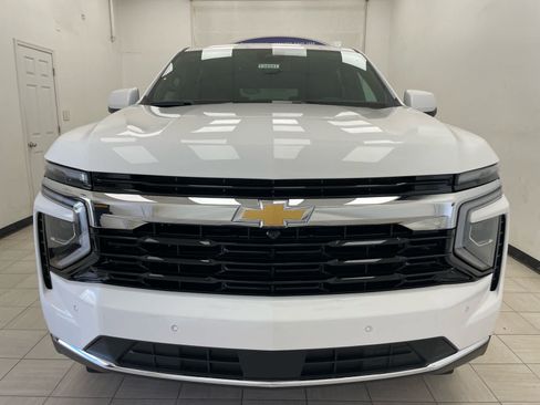 New 2026 Chevrolet Suburban LS w/ Max Trailering Package AWD/4WD image 17