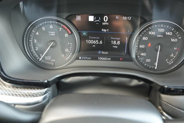 Used 2025 Cadillac XT5 Sportv w/ LPO, Bronce Accent Package AWD/4WD image 26