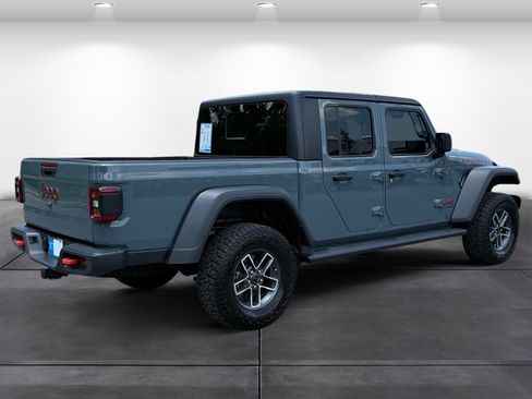 Used 2024 Jeep Gladiator Mojave w/ Safety Group AWD/4WD image 6