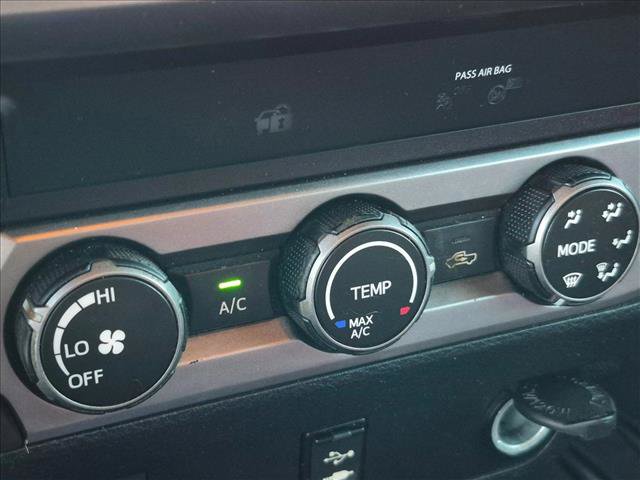 Used 2019 Toyota Tacoma SR5 RWD image 8