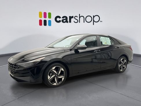 Used 2023 Hyundai Elantra SEL w/ Convenience Package FWD image 1