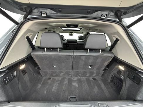 Used 2024 BMW X7 xDrive40i w/ Premium Package image 26