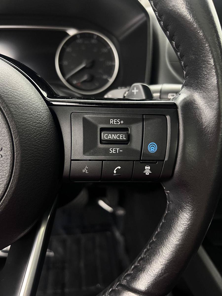 Used 2023 Nissan Rogue SV w/ SV Premium B Package FWD image 22