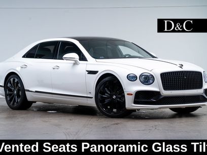 Used 2021 Bentley Flying Spur V8
