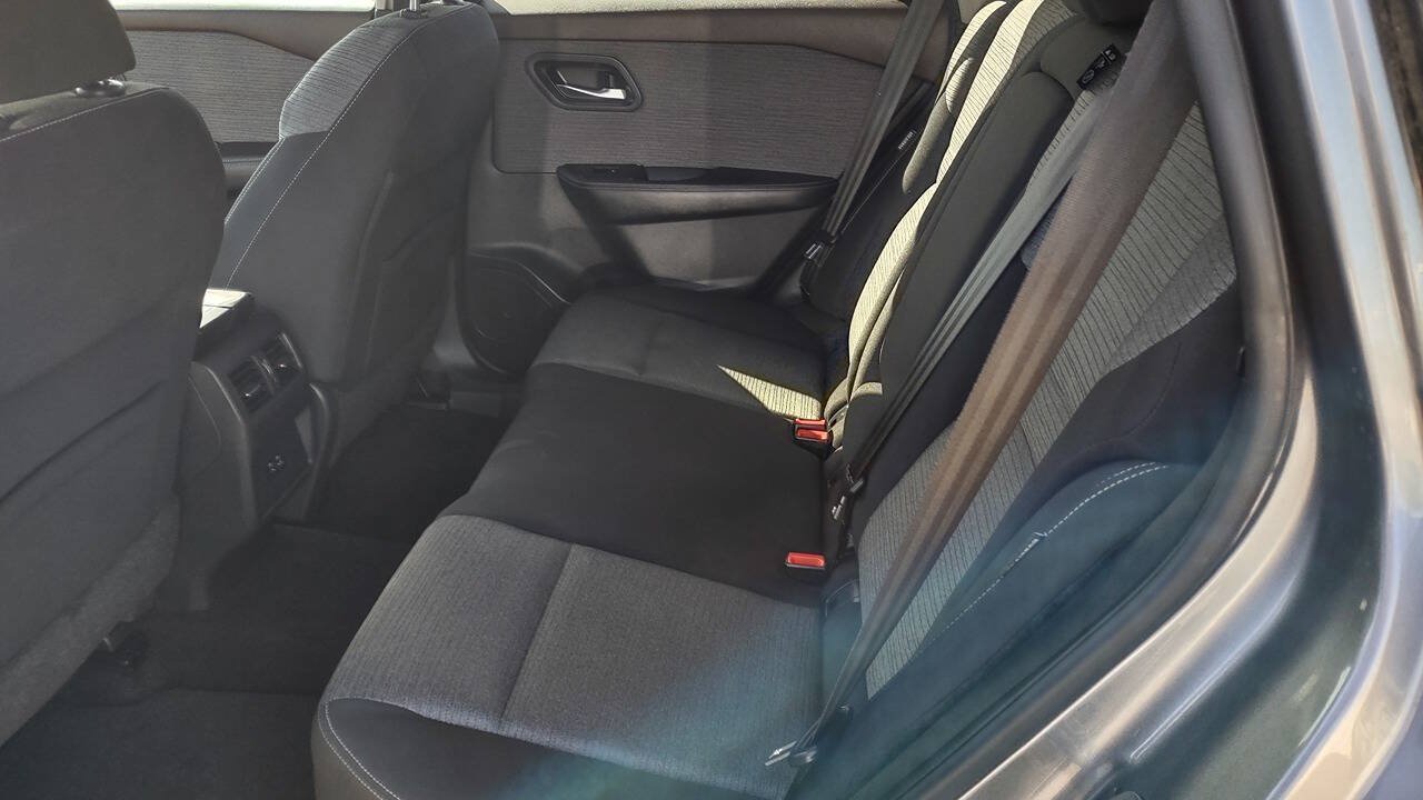 Used 2021 Nissan Rogue SV FWD image 29
