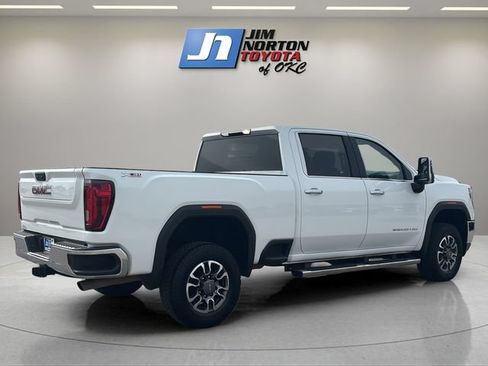 Used 2021 GMC Sierra 2500 SLT w/ X31 Off-Road Package AWD/4WD image 5