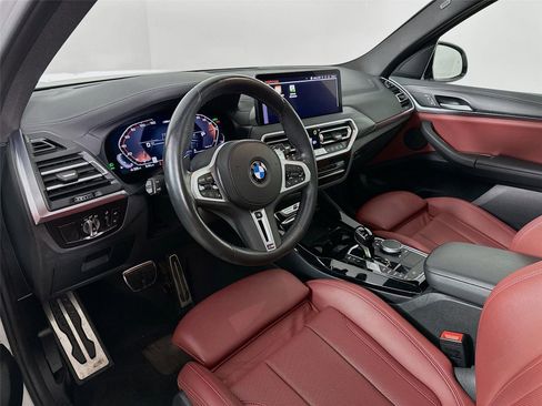 Certified 2024 BMW X3 M40i w/ Premium Package image 9