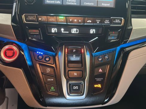 Used 2019 Honda Odyssey Elite image 25