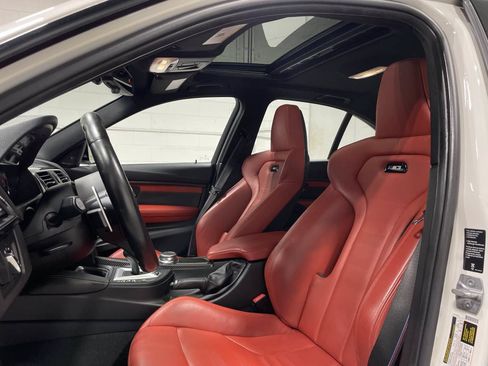 Used 2018 BMW M3 w/ Competition Package RWD image 13