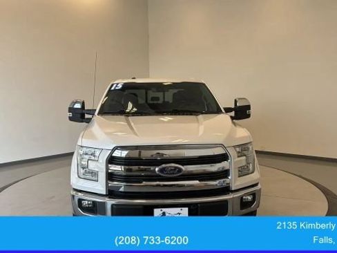 Used 2015 Ford F150 Lariat w/ Equipment Group 502A Luxury AWD/4WD image 2