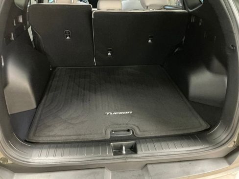 Certified 2025 Hyundai Tucson SEL image 28