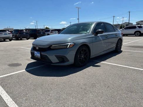 Used 2023 Honda Civic Sport image 1