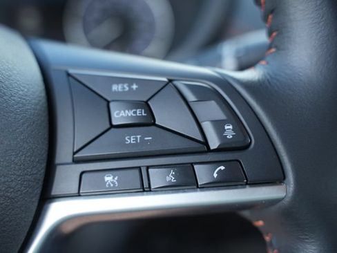 Used 2023 Nissan Sentra SR FWD image 33
