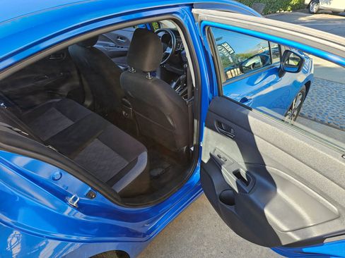 Used 2023 Nissan Versa SV FWD image 20