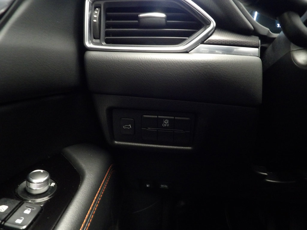 Certified 2024 MAZDA CX-5 Carbon Edition AWD/4WD image 21