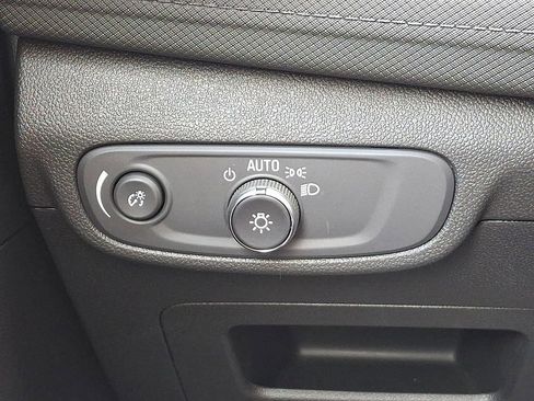 Certified 2025 Chevrolet TrailBlazer LT w/ LT Cold Weather Package image 22