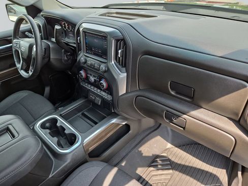 Used 2022 Chevrolet Silverado 1500 RST w/ Safety Package AWD/4WD image 36