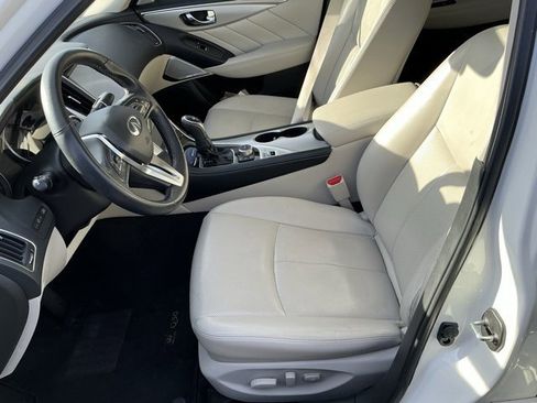 Used 2021 INFINITI Q50 Luxe w/ Seat & Sound Package image 16