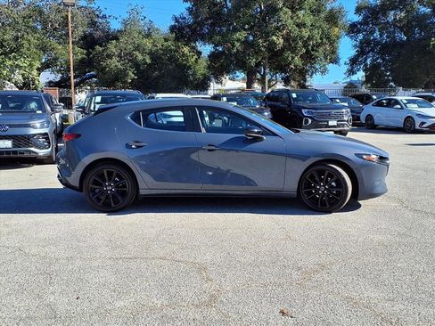 Certified 2025 MAZDA MAZDA3 Carbon image 4