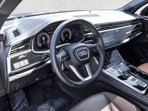 Used 2023 Audi Q7 2.0T Premium Plus w/ Premium Plus Package AWD/4WD image 10