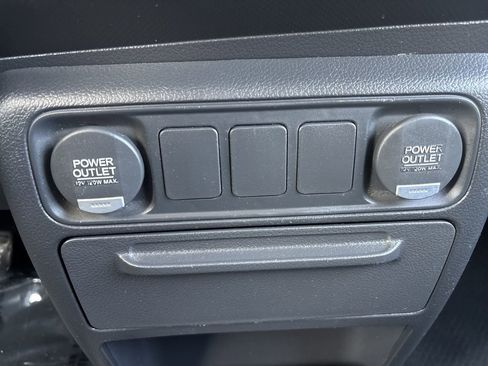 Used 2014 Honda Ridgeline Sport image 20