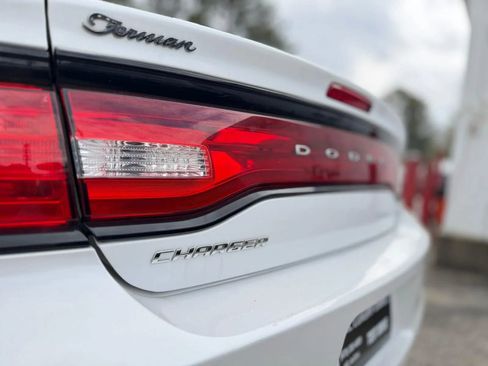 Used 2014 Dodge Charger SXT image 7