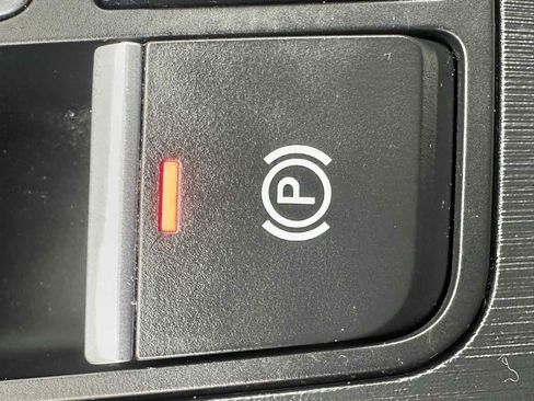 Used 2020 Audi Q5 2.0T Premium w/ Convenience Package image 19