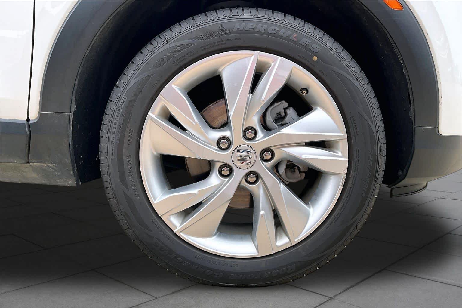 Used 2025 Buick Encore GX Preferred AWD/4WD image 11