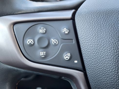 Used 2023 GMC Terrain AT4 w/ Infotainment Package II image 30