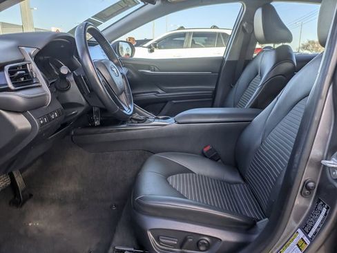 Used 2024 Toyota Camry SE image 25
