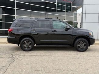 Used 2021 Toyota Sequoia SR5 w/ Premium Package AWD/4WD video 2