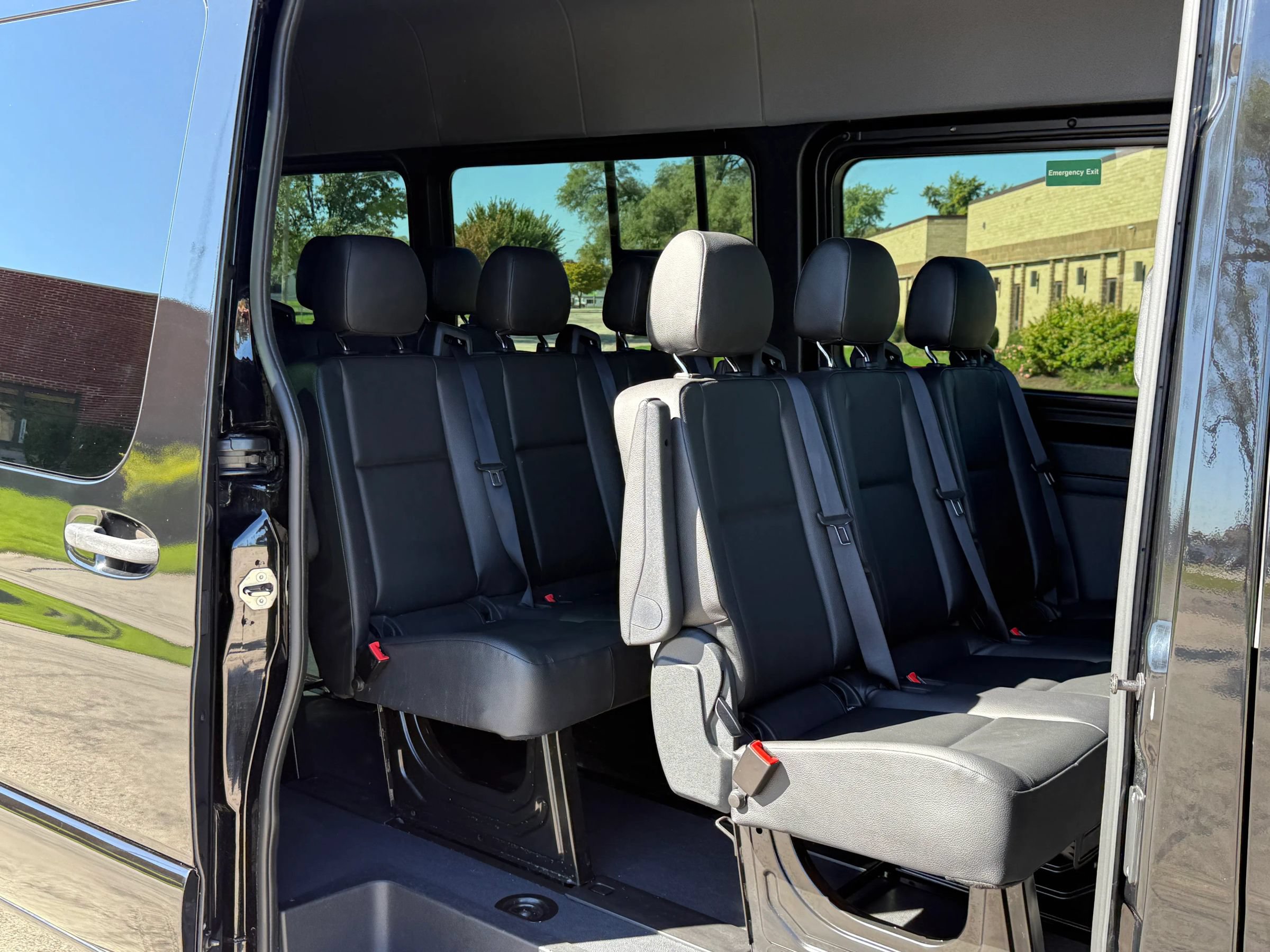 Used 2020 Mercedes-Benz Sprinter 2500 image 19