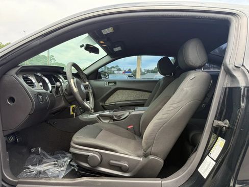 Used 2014 Ford Mustang Coupe RWD image 14