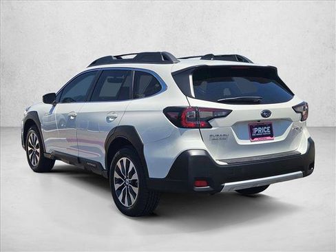 Used 2025 Subaru Outback Limited AWD/4WD image 9