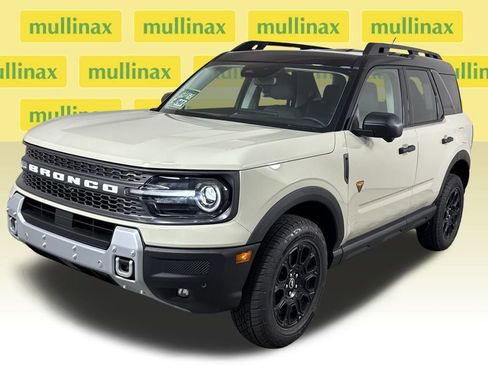 New 2025 Ford Bronco Sport Badlands image 23