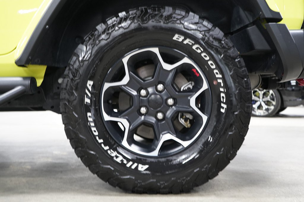 Used 2023 Jeep Wrangler Unlimited Rubicon w/ Steel Bumper Group AWD/4WD image 35