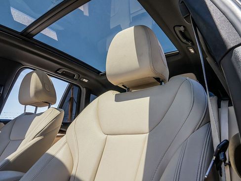 Used 2019 BMW X3 sDrive30i w/ Driving Assistance Package image 25