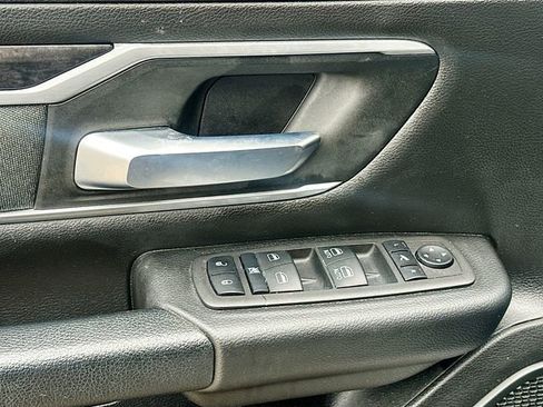 Used 2023 RAM 1500 Big Horn image 19