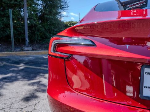 Used 2024 Tesla Model 3 Standard Range image 24