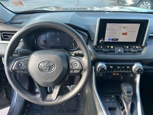 Used 2024 Toyota RAV4 XLE image 5