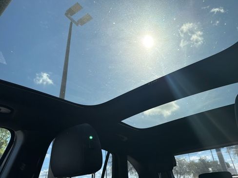 Used 2024 Mercedes-Benz GLA 250 image 26