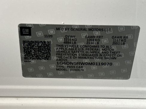 Used 2021 Cadillac CT5 Premium Luxury RWD image 29