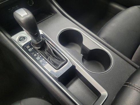 Used 2022 Nissan Altima 2.5 SV FWD image 26
