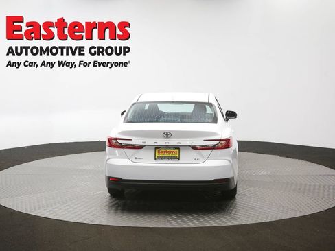 Used 2025 Toyota Camry LE FWD image 38
