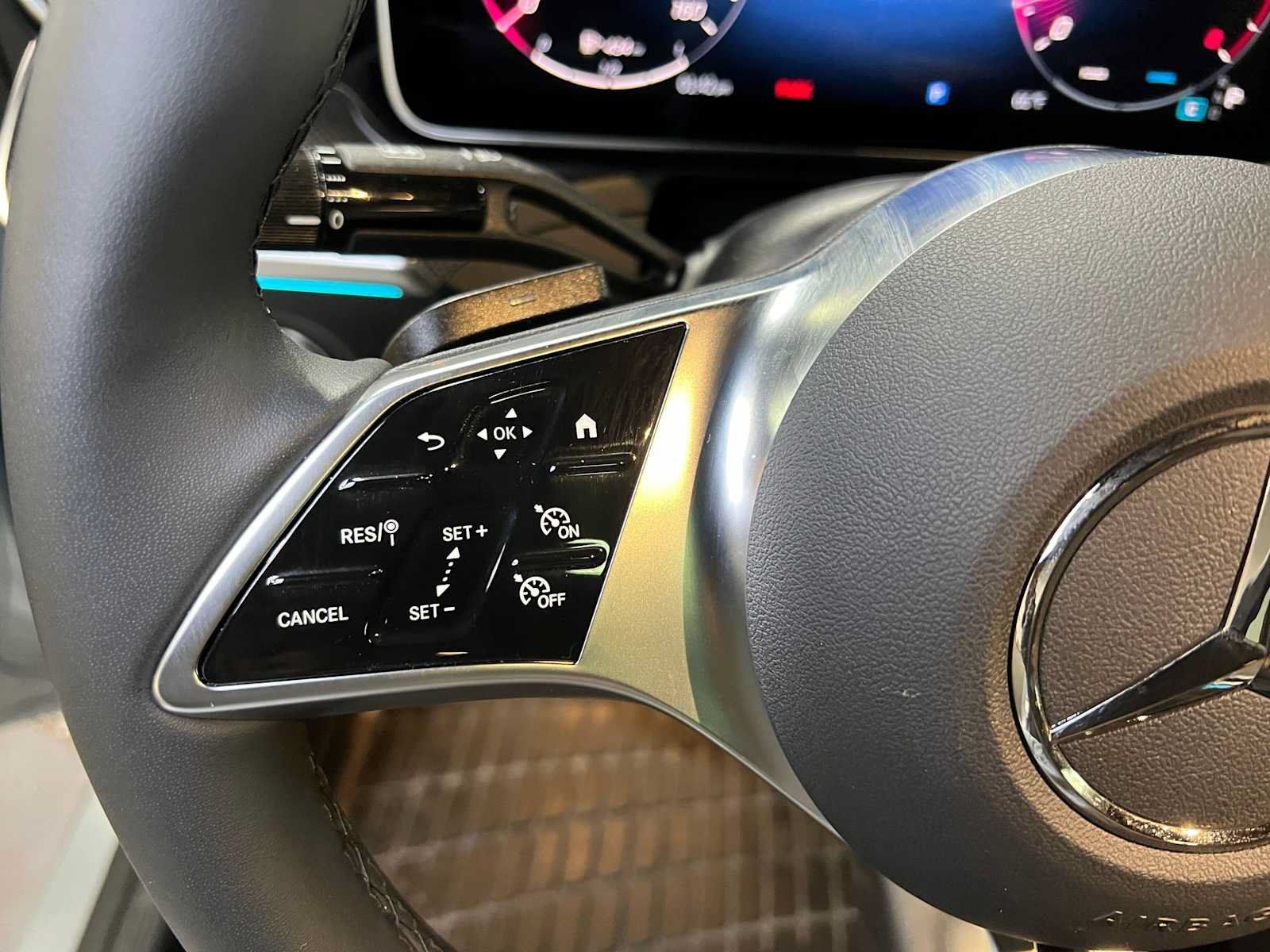 Used 2026 Mercedes-Benz CLE 300 4MATIC Coupe image 26